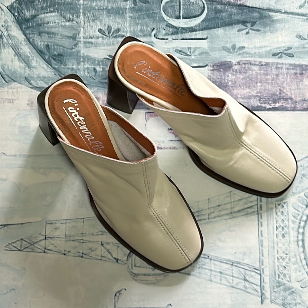 L’Intervalle Leather Cream Slide Heels